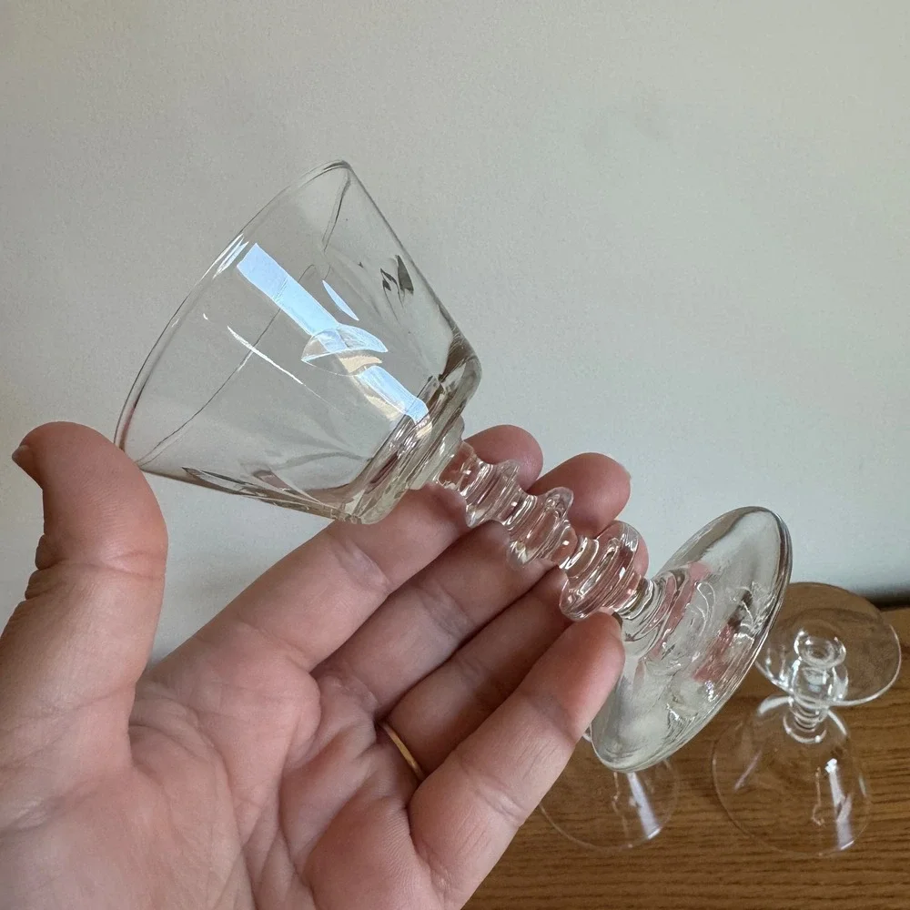 Set‎ of 5 Vintage Etched Crystal Cordial Glasses Fluted Stemware